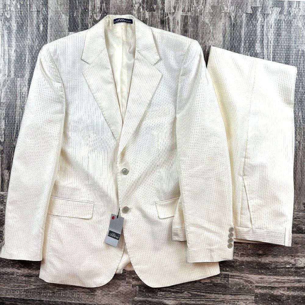 Vintage New Allero Classic Menswear Suit Off White Pinstripe Size 46 US 36